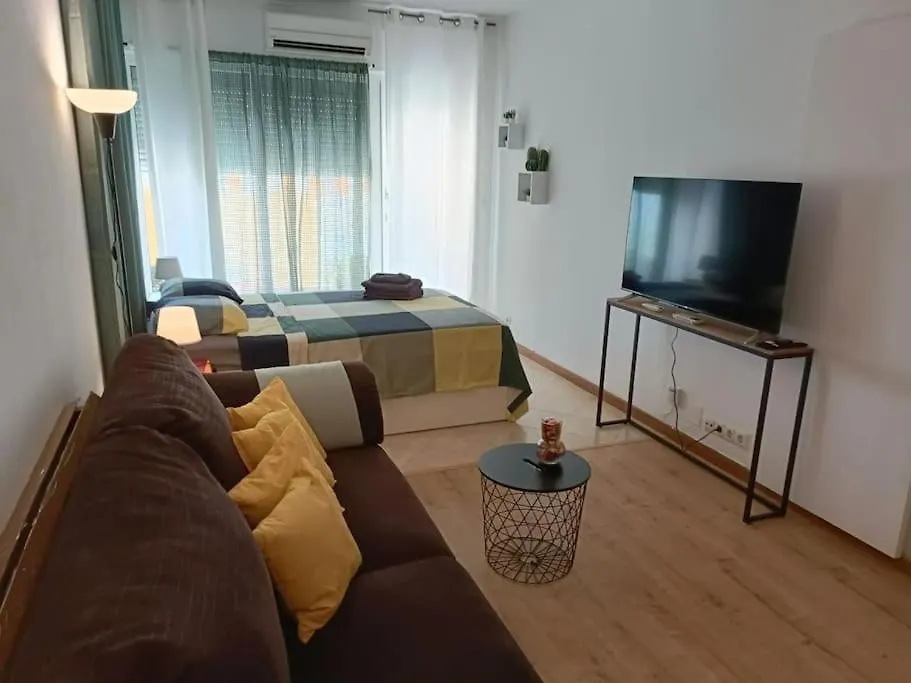 Central Tranquility City Center Apartment By Namaste Elite Torremolinos 0*,