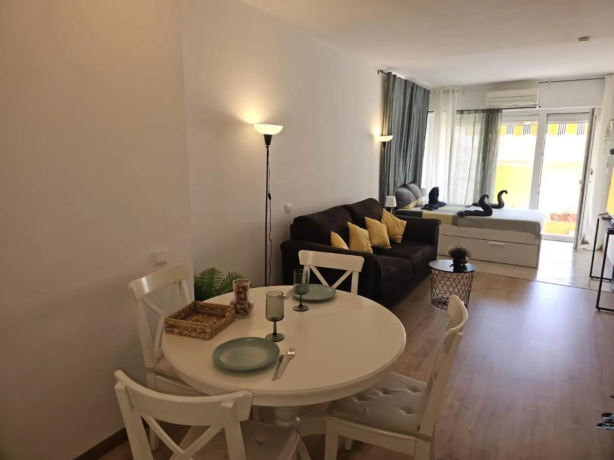 Central Tranquility City Center Apartment By Namaste Elite Torremolinos